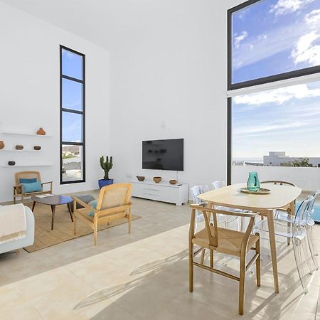 Tías Casahost Fontaine Bleue Villa מראה חיצוני תמונה